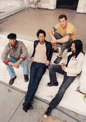 Audioslave busca la sorpresa con sus nuevas revelaciones