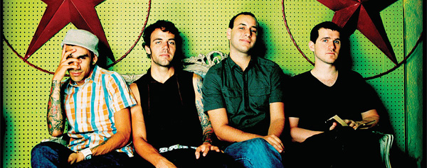 Brand New apela a la sorpresa