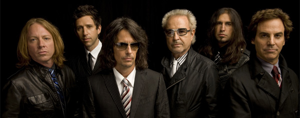 Foreigner: Can't Slow Down