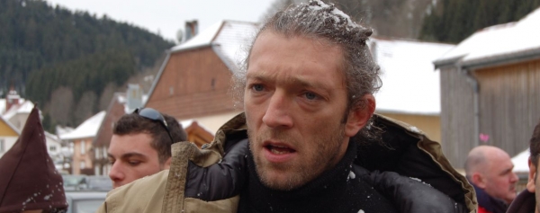 Jean Dujardin y Vincent Cassel, en el remake de 'Un moment d'égarement'