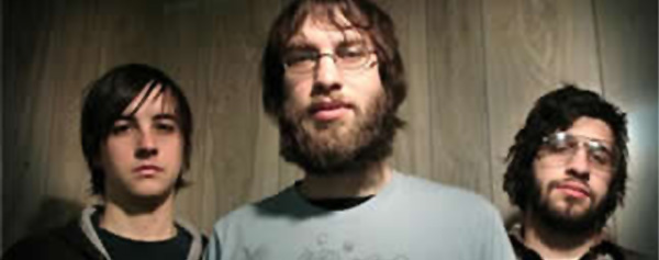 Premio para el álbum de Ghenghis Tron, Board Up The House