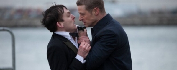 El episodio piloto de Gotham seduce a los primeros críticos