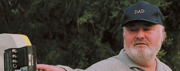 Rob Reiner también se pasa a las series: adaptará Basket Case
