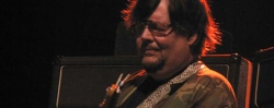 Fallece Ron Asheton, guitarrista de The Stooges