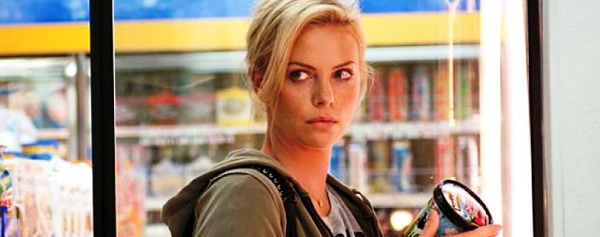 Charlize Theron, fuera de la ley