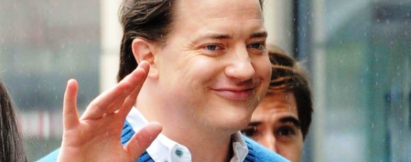 Brendan Fraser trata de salvar a sus hijos