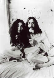 "Give Peace a Chance", a subasta