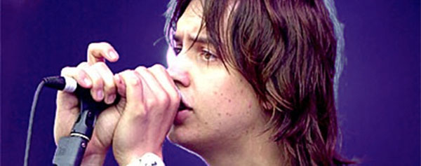 Julian Casablancas pone fecha a su debut en solitario