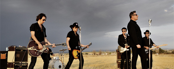 Loquillo, Bunbury, Calamaro... Videoclip de 'El Hombre de Negro'