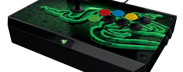 Un mando de recreativa para Xbox 360