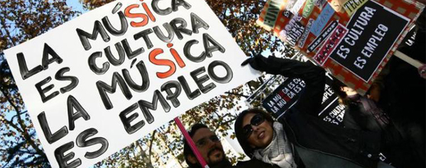 Colectivos musicales reclaman medidas contra la copia y las descargas